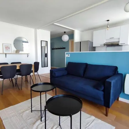 Large Apartment With Terrace Near Cite Du Vin Apartamento Bordéus